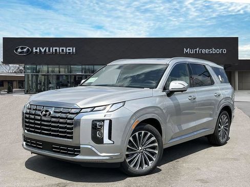Used 2025 Hyundai Palisade Calligraphy image 1