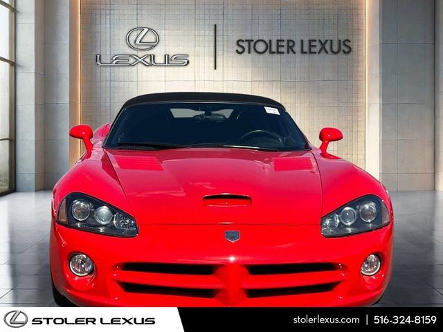 Used 2003 Dodge Viper SRT-10 RWD image 2