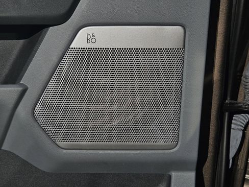 Used 2023 Ford F150 Lariat w/ Equipment Group 502A High image 25