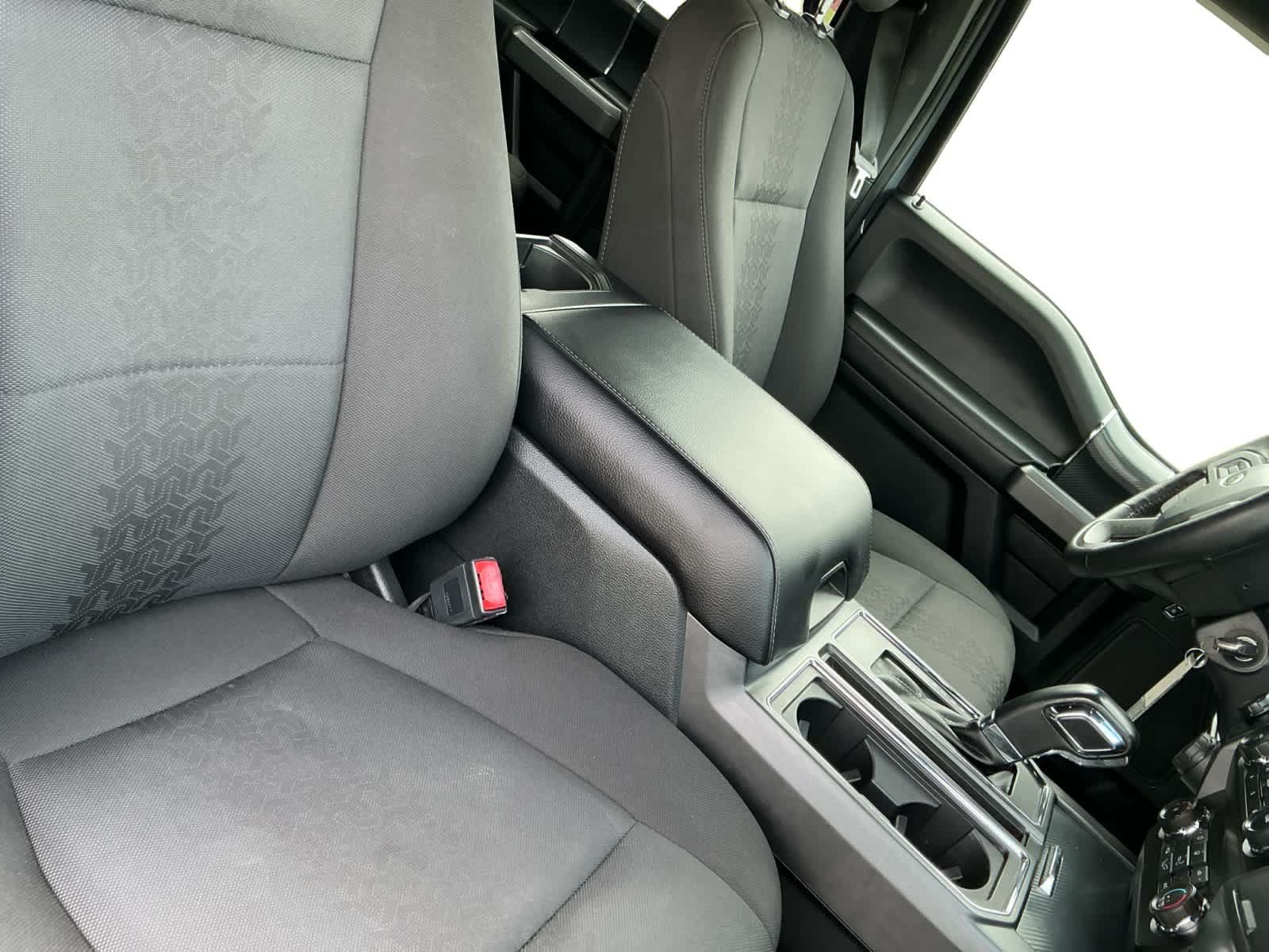 Used 2019 Ford F150 XLT w/ Equipment Group 302A Luxury AWD/4WD image 15