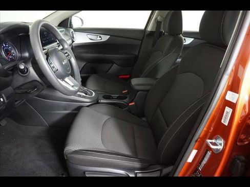 Used 2024 Kia Forte LXS image 19