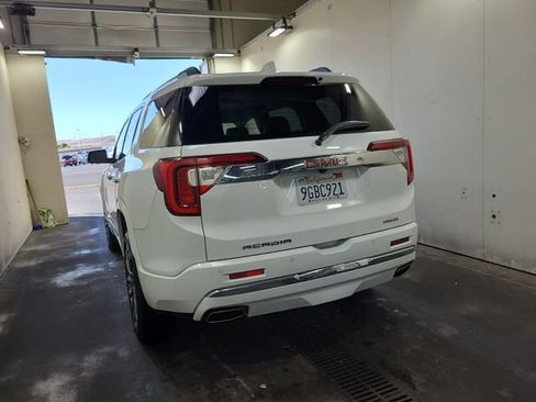 Used 2023 GMC Acadia Denali AWD/4WD image 3