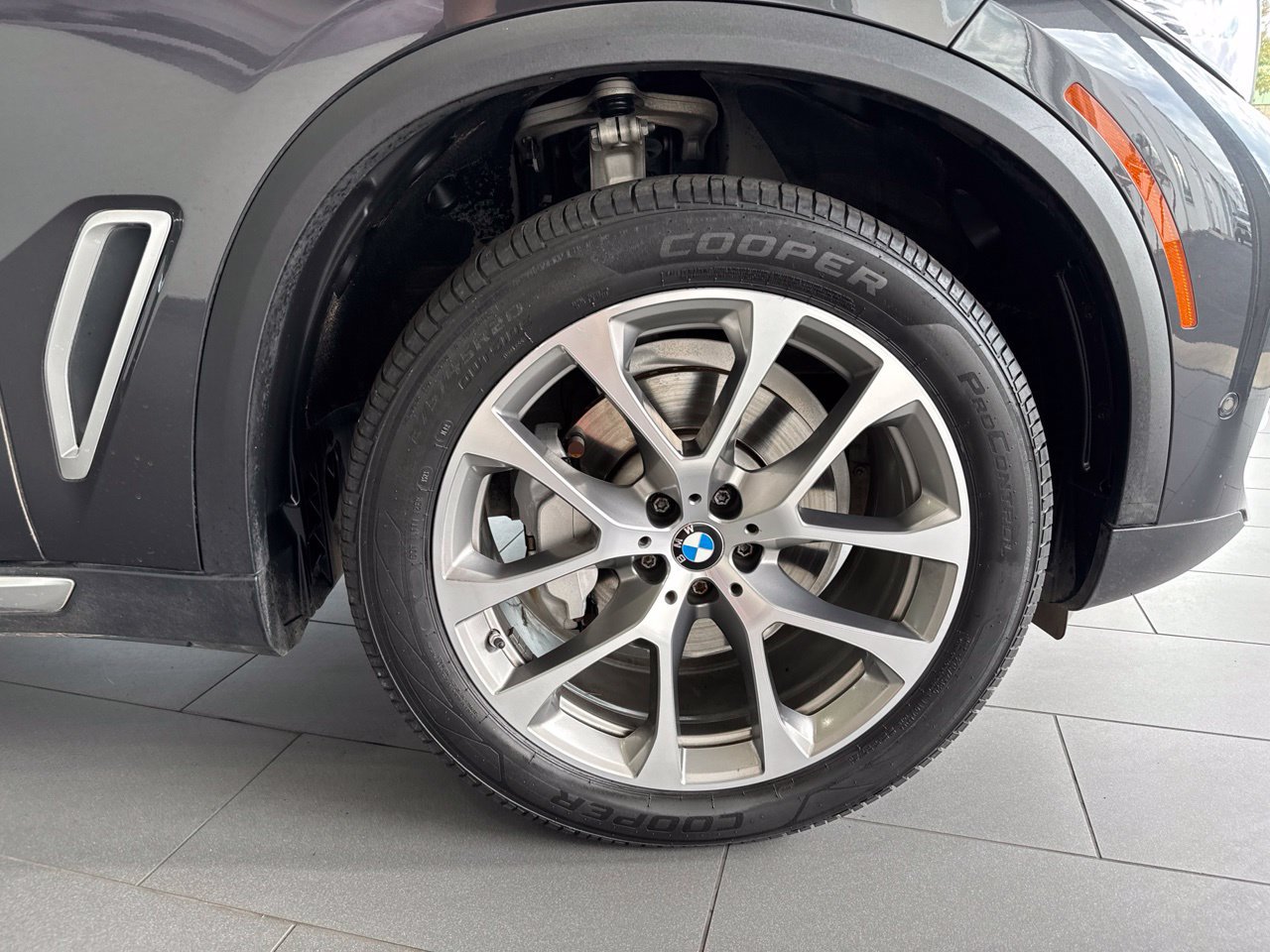 Used 2020 BMW X5 xDrive40i w/ Convenience Package AWD/4WD image 53
