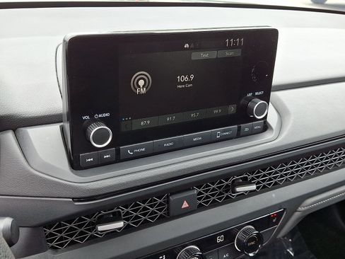 Used 2024 Honda Accord EX image 16