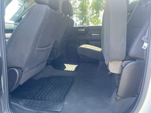 Used 2022 Chevrolet Silverado 2500 Custom w/ Custom Value Package AWD/4WD image 48