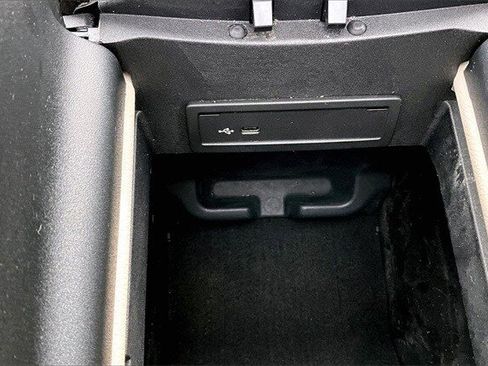 Certified 2022 Mercedes-Benz GLS 450 4MATIC image 19