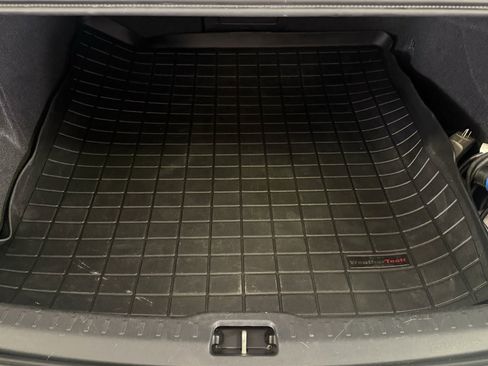 Used 2020 Volvo S90 T8 Inscription w/ Advanced Package image 38