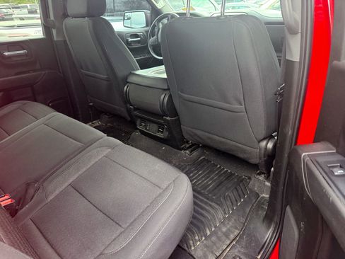 Used 2024 Chevrolet Silverado 1500 Custom Trail Boss w/ LPO, Dark Essentials Package AWD/4WD image 7