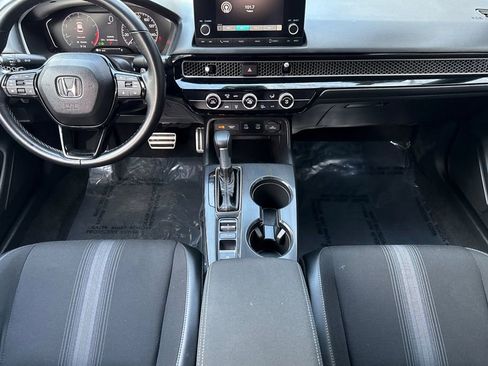 Certified 2025 Honda Civic Sport image 9