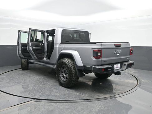 Used 2020 Jeep Gladiator Overland image 42