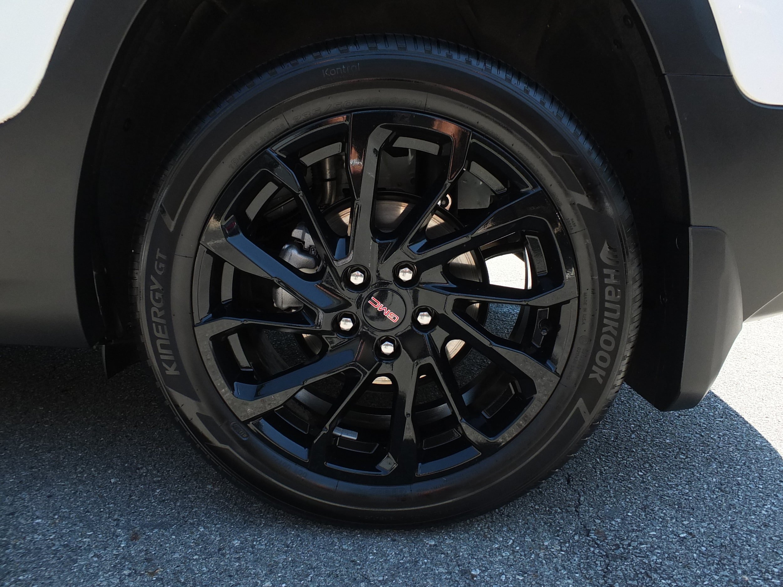 Used 2024 GMC Terrain SLT w/ Tech Package AWD/4WD image 10