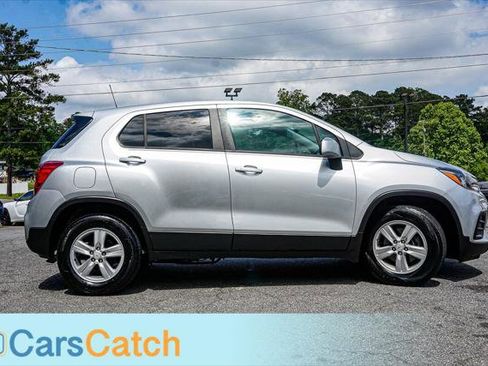 Used 2020 Chevrolet Trax LS w/ Tint and Cruise Package image 3