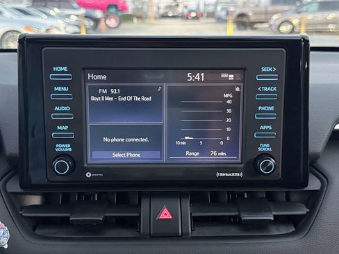 Used 2022 Toyota RAV4 XLE w/ Convenience Package AWD/4WD image 18