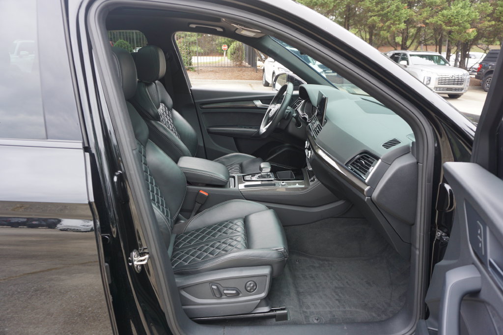 Used 2021 Audi SQ5 Premium Plus w/ Premium Plus Package AWD/4WD image 17