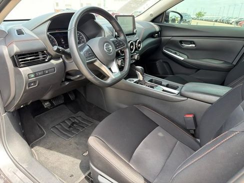 Used 2023 Nissan Sentra SR w/ Midnight Edition Package FWD image 16