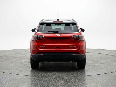 Used 2025 Jeep Compass Limited AWD/4WD image 7