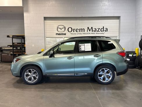 Used 2018 Subaru Forester 2.5i Touring w/ Popular Package #3B AWD/4WD image 26