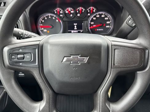 Used 2019 Chevrolet Silverado 1500 Custom Trail Boss w/ Custom Convenience Package image 31