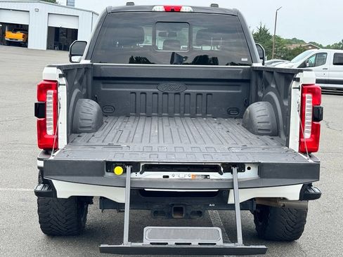 Used 2024 Ford F250 Lariat w/ Lariat Ultimate Package AWD/4WD image 42