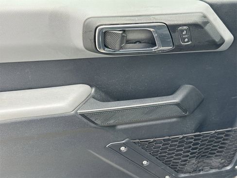 Used 2022 Ford Bronco Big Bend image 15