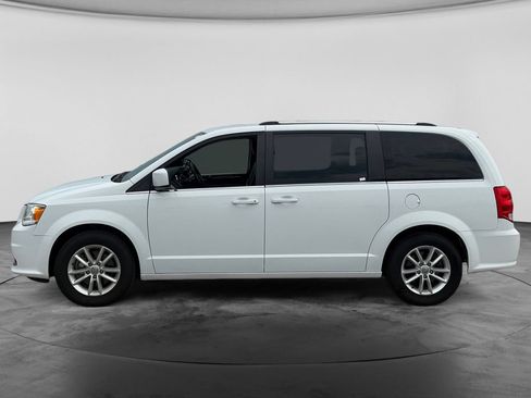 Used 2019 Dodge Grand Caravan SXT FWD image 5