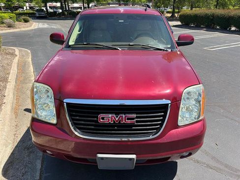 Used 2007 GMC Yukon SLT w/ SLT Preferred Equipment Group AWD/4WD image 4