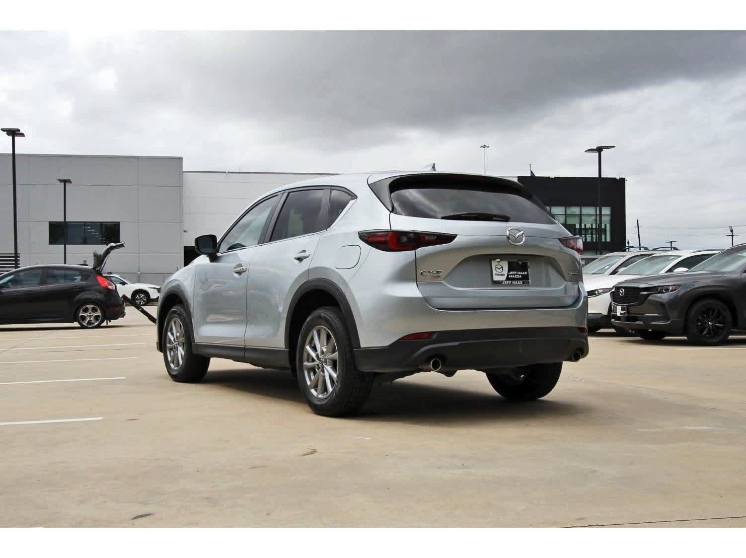 Used 2022 MAZDA CX-5 AWD 2.5 S image 2