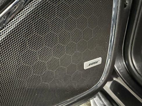 Used 2017 GMC Yukon XL Denali w/ Open Road Package image 31