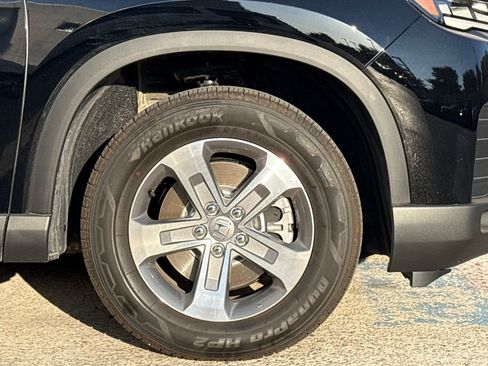 Certified 2026 Honda Pilot EX-L image 5