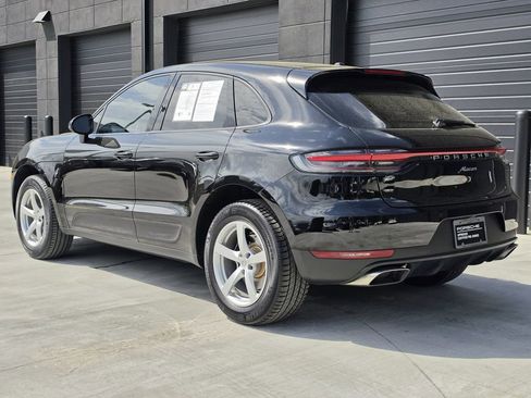 Used 2021 Porsche Macan image 3
