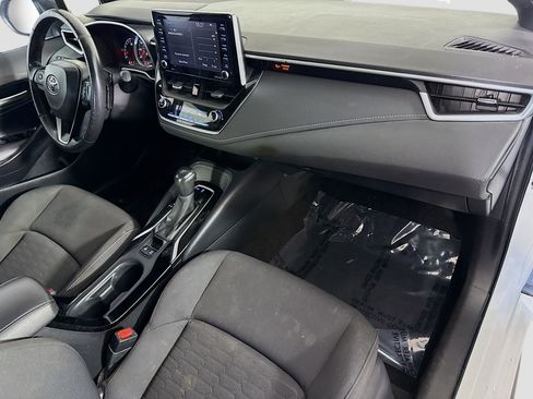 Used 2021 Toyota Corolla SE image 30