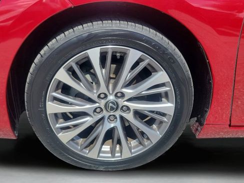 Used 2021 Lexus ES 300h w/ Premium Package FWD image 26