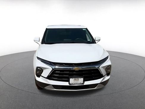 Used 2026 Chevrolet Blazer LT FWD image 4