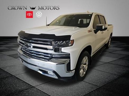 Used 2020 Chevrolet Silverado 1500 LTZ AWD/4WD image 3
