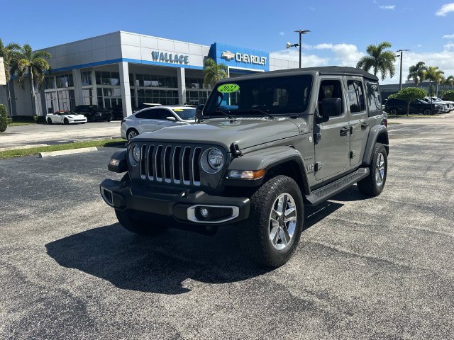 Used 2022 Jeep Wrangler Unlimited Sahara AWD/4WD image 7