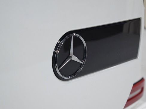 Used 2021 Mercedes-Benz G 550 image 10