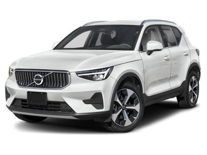 Used 2024 Volvo XC40 B5 Plus