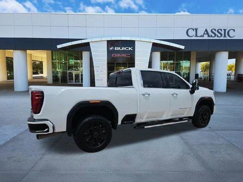 Used 2025 GMC Sierra 2500 Denali w/ Denali Reserve Package AWD/4WD image 8