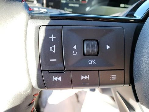 New 2026 Nissan Kicks SR w/ Cold Weather Package image 21