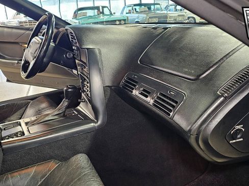 Used 1994 Chevrolet Corvette Convertible image 27