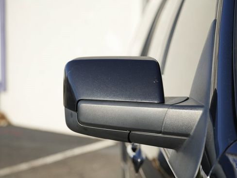 Used 2013 Ford Expedition EL Limited image 9