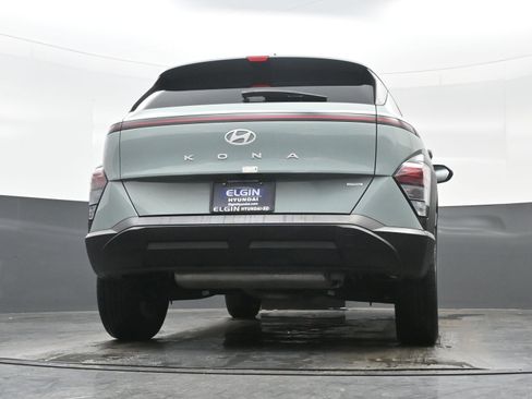 Certified 2025 Hyundai Kona SEL image 28