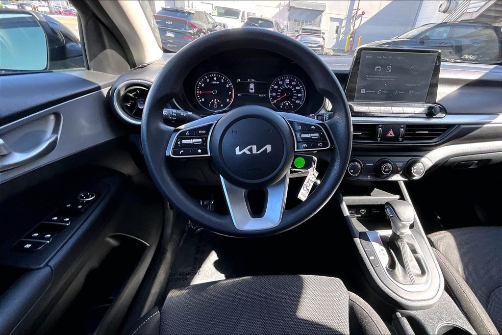 Used 2023 Kia Forte LXS FWD image 8