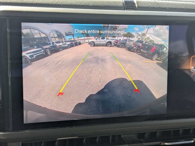 Used 2024 Jeep Wrangler Unlimited Sahara AWD/4WD image 22
