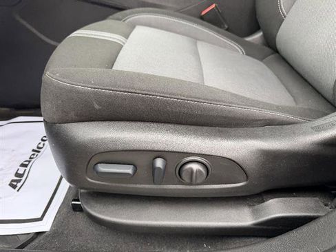 Used 2024 Chevrolet Blazer LT w/ Convenience Package image 27