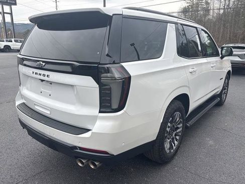 Used 2025 Chevrolet Tahoe Z71 w/ Z71 Off-Road Package AWD/4WD image 4