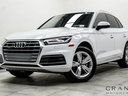 Used 2019 Audi Q5 2.0T Premium Plus w/ Premium Plus Package