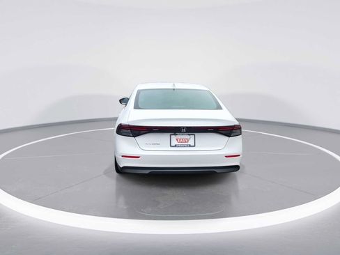 Used 2024 Honda Accord EX image 7