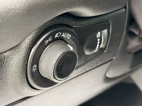 Used 2024 Dodge Durango SRT AWD/4WD image 10