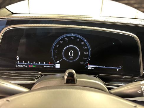 Used 2024 Cadillac Escalade Sport image 40